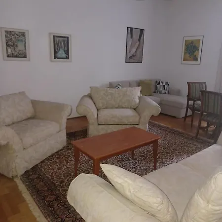 Heart Of The Market Square Cracow By Renters Cracóvia