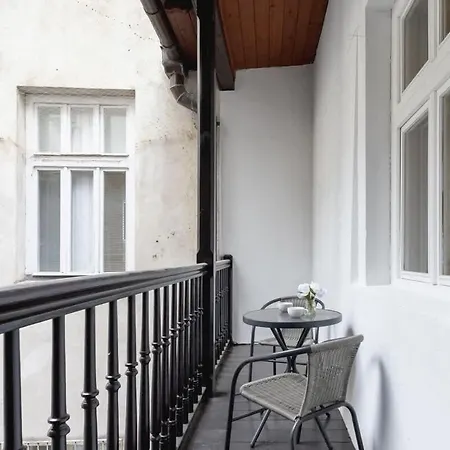 Heart Of The Market Square Cracow By Renters Apartamento Cracóvia