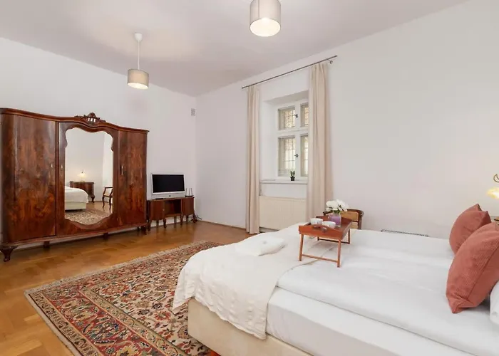Heart Of The Market Square Cracow By Renters Apartment Krakau